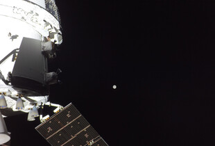 Artemis 2: корабель NASA вже подолав половину шляху до Місяця 